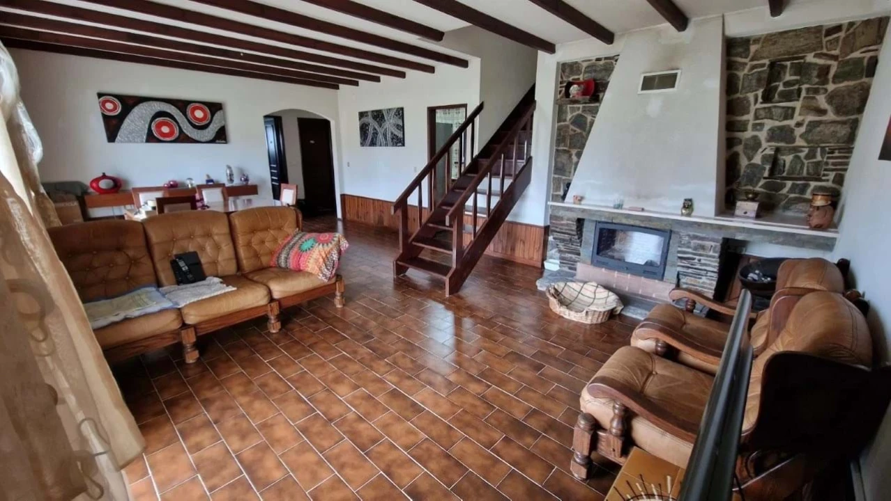 Moradia T2 para Venda em Vieira de Leiria Foto 7