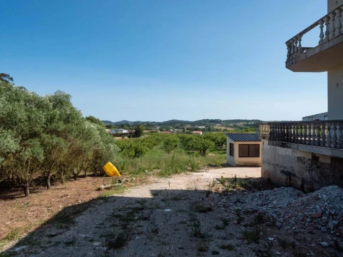 Apartamento T7 para Venda em Cela Foto 4