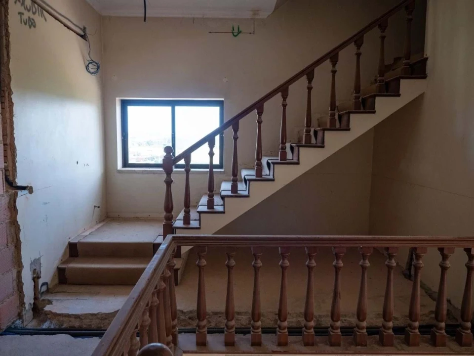 Apartamento T7 para Venda em Cela Foto 13