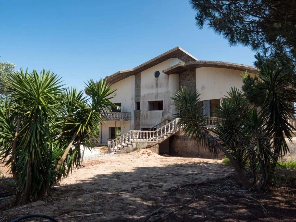 Apartamento T7 para Venda em Cela Foto 3