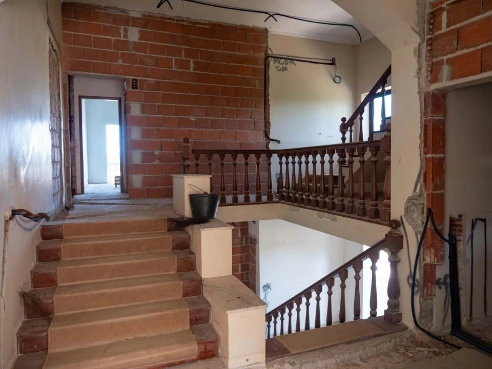 Apartamento T7 para Venda em Cela Foto 12