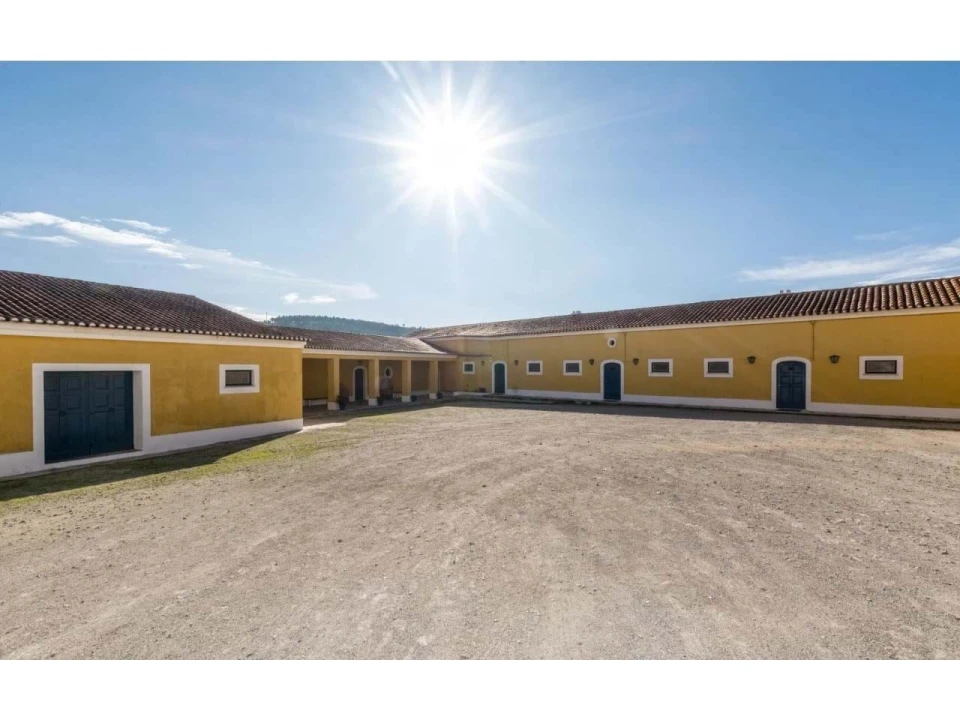 Quinta T14 para Venda em Valado dos Frades Foto 36