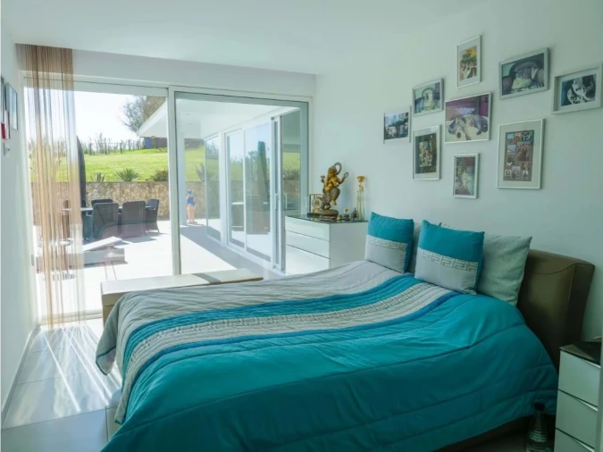 Moradia T5 para Venda em Barrio Foto 22