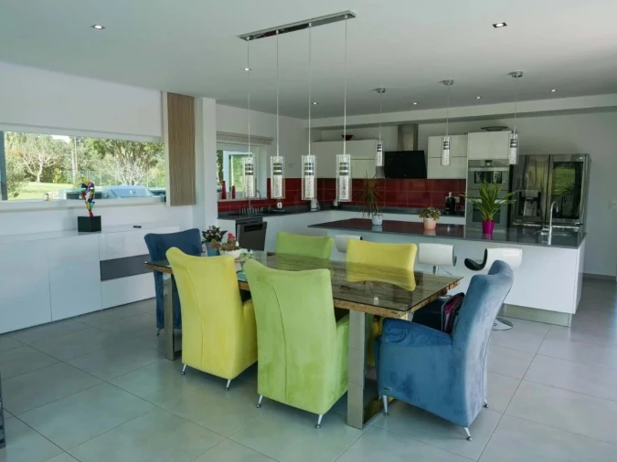 Moradia T5 para Venda em Barrio Foto 8