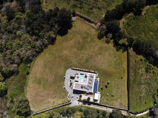 Moradia T5 para Venda em Barrio Foto 3