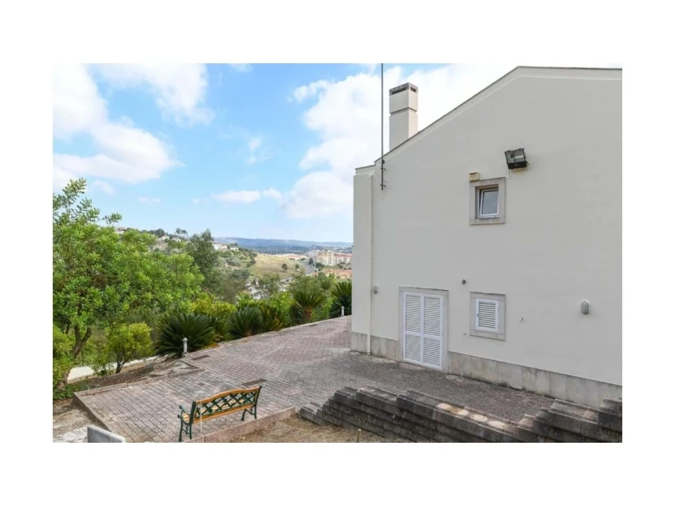 Moradia T6 para Venda em Maiorga Foto 8