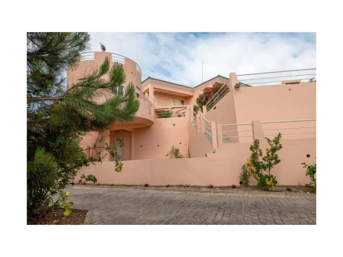 Moradia T6 para Venda em Maiorga Foto 5