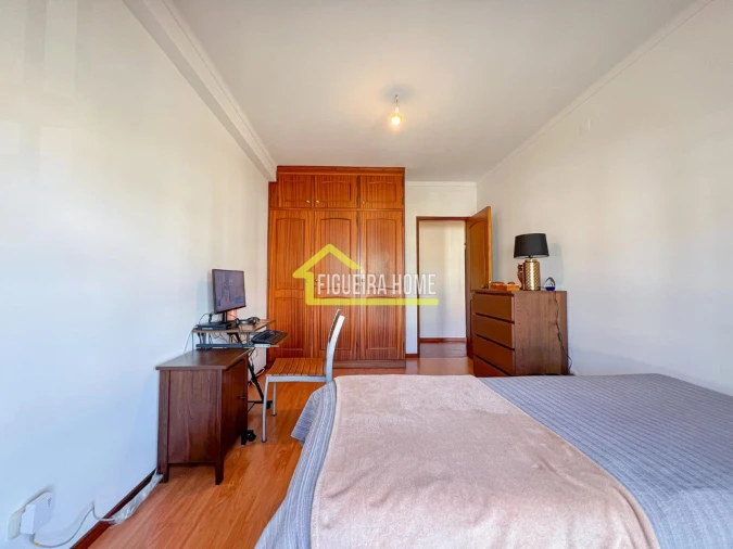 Apartamento T3 para Venda em Tavarede Foto 9