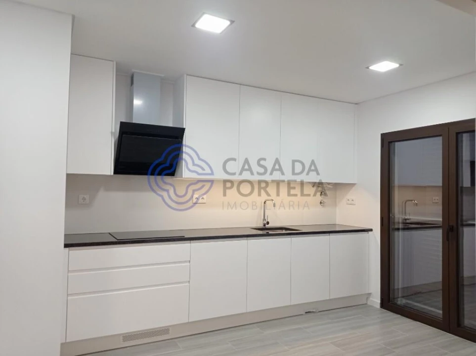 Apartamento T3 para Venda em Montijo e Afonsoeiro Foto 9