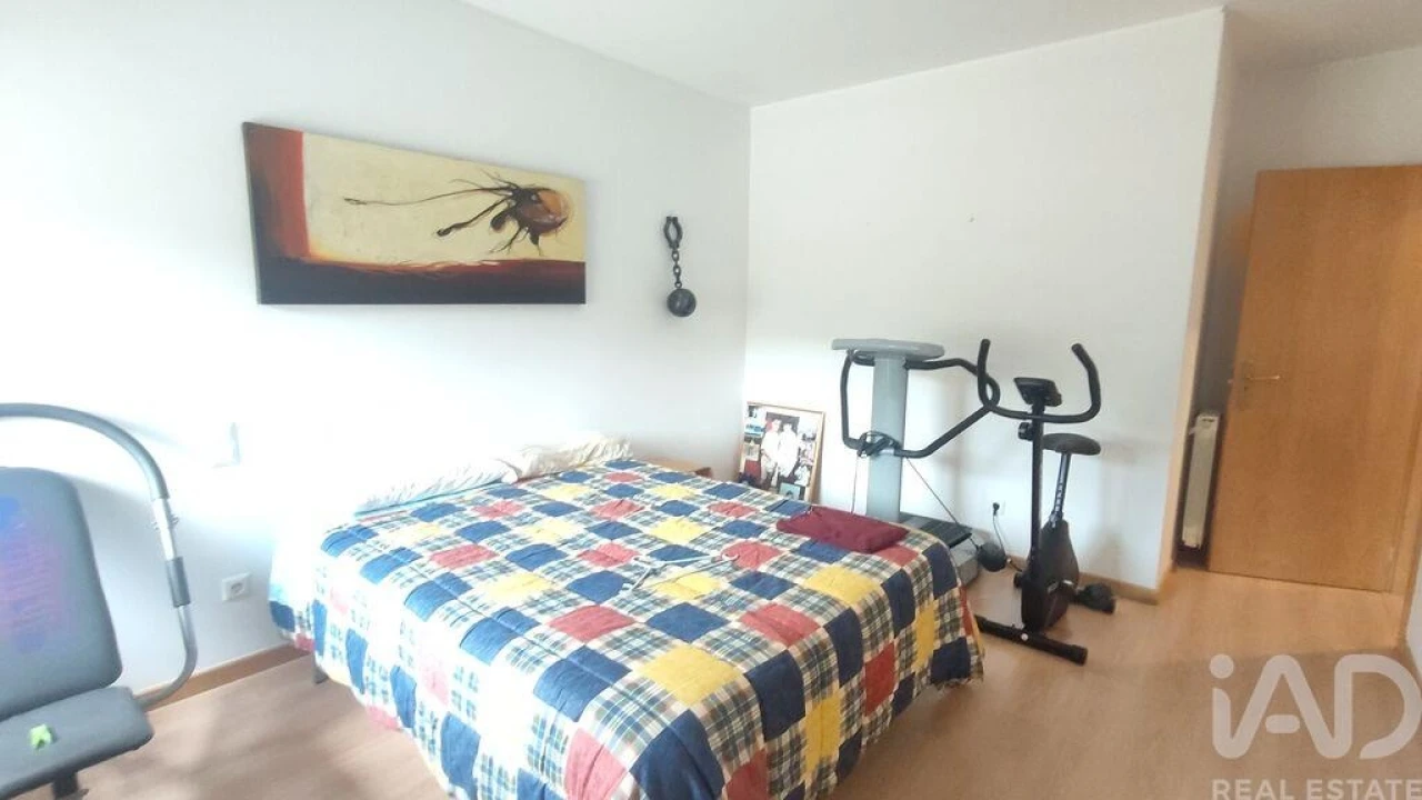 Apartamento T2 para Venda em Loivo Foto 16