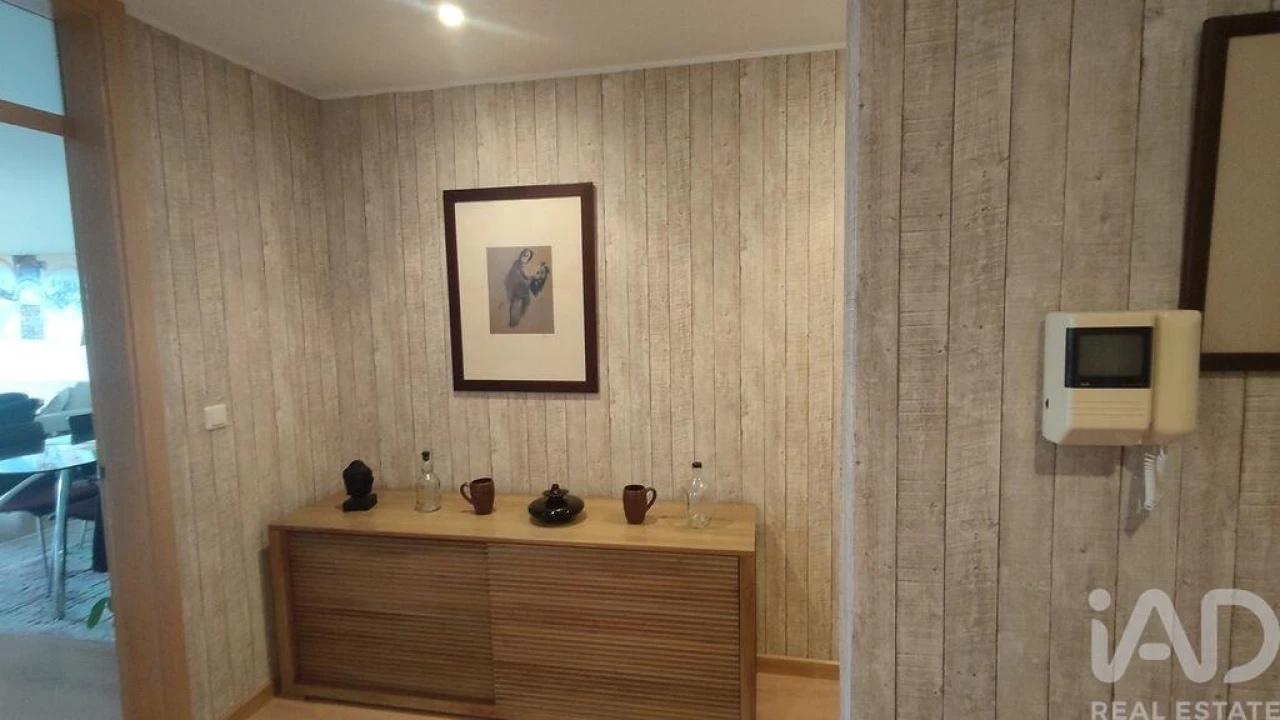 Apartamento T2 para Venda em Loivo Foto 4