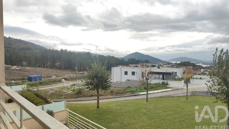 Apartamento T2 para Venda em Loivo Foto 12