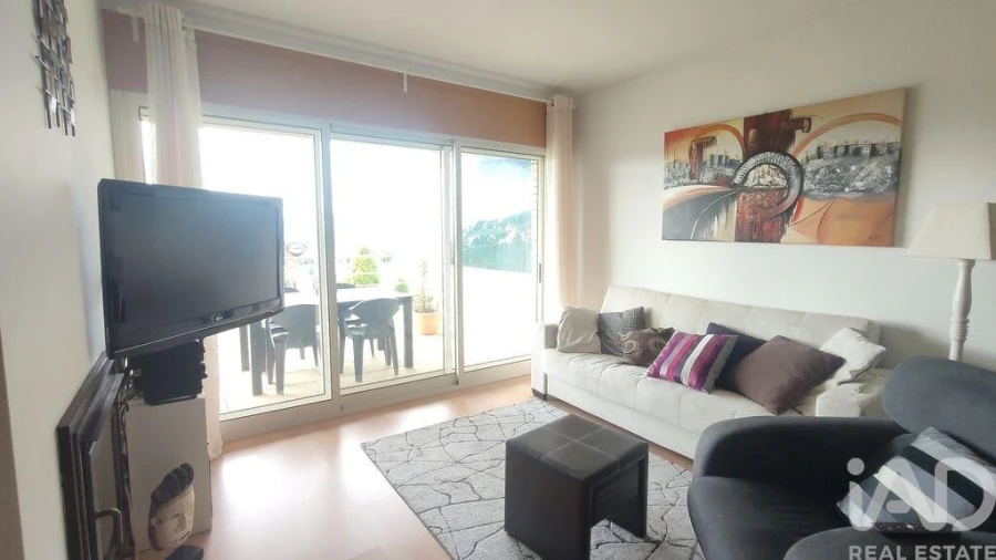 Apartamento T2 para Venda em Loivo Foto 7