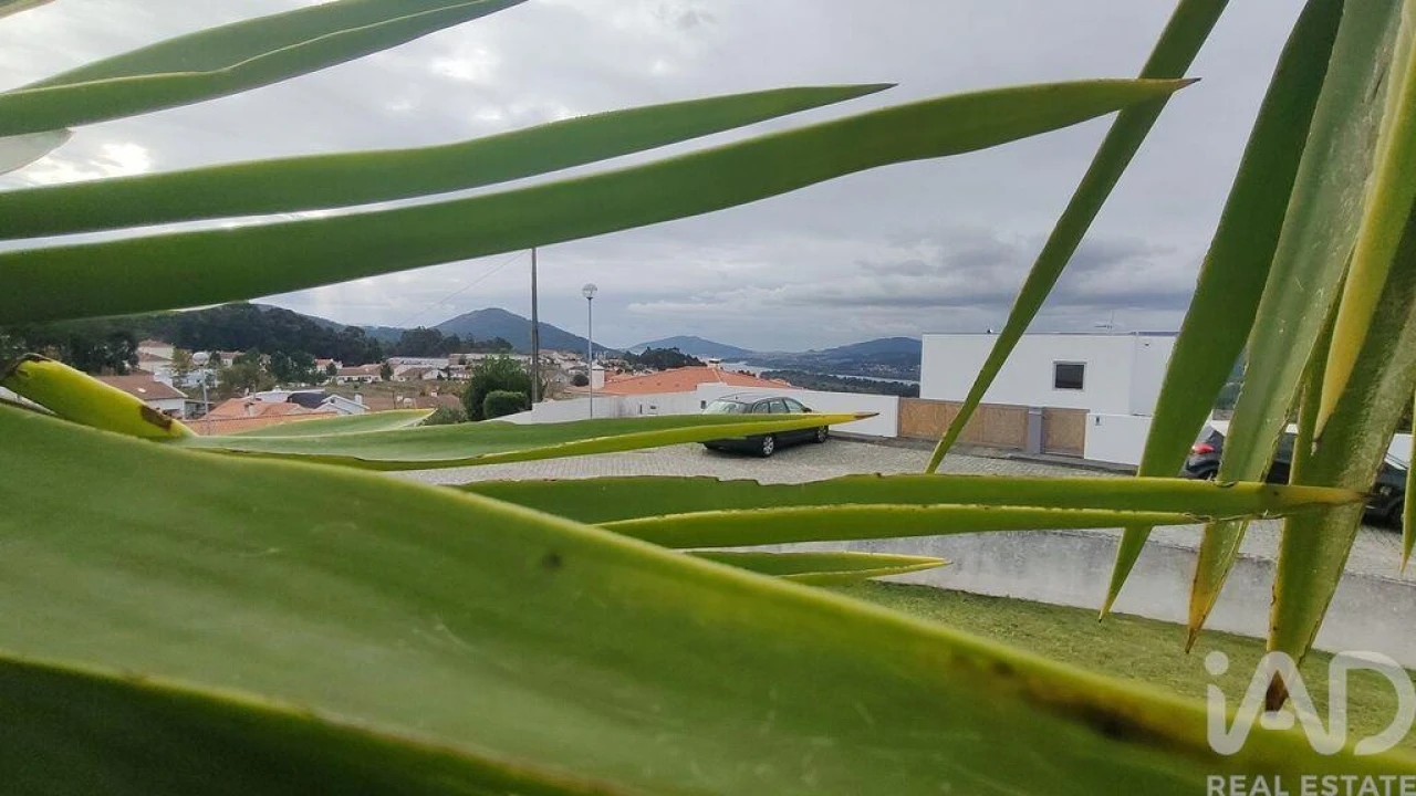 Apartamento T2 para Venda em Loivo Foto 25