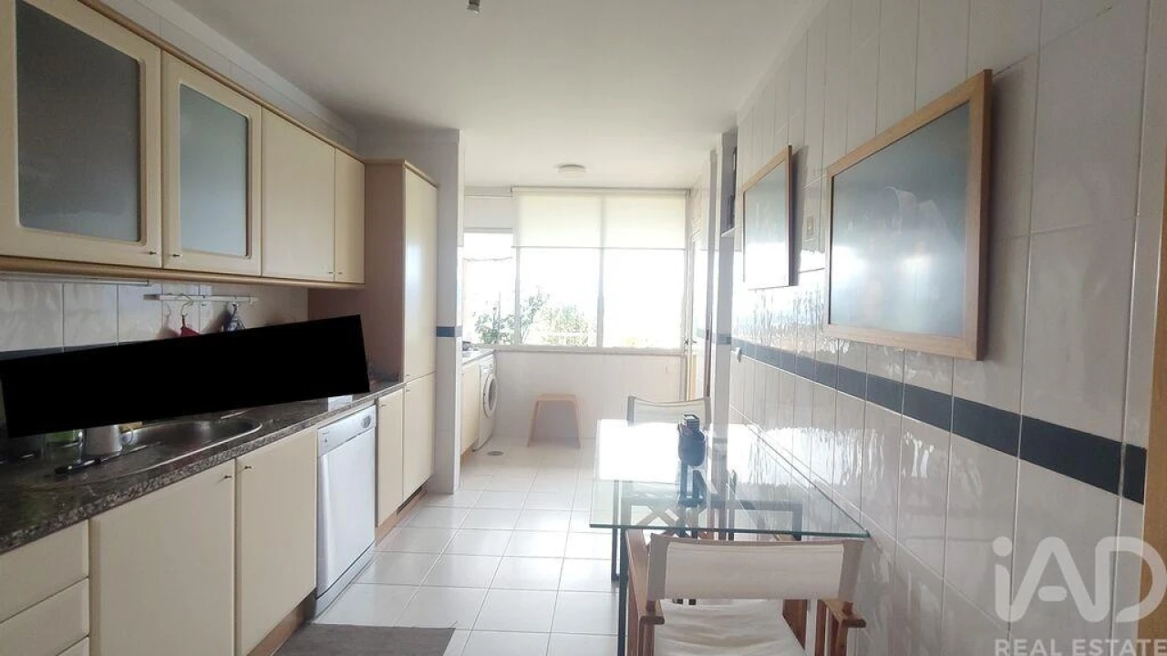 Apartamento T2 para Venda em Loivo Foto 14