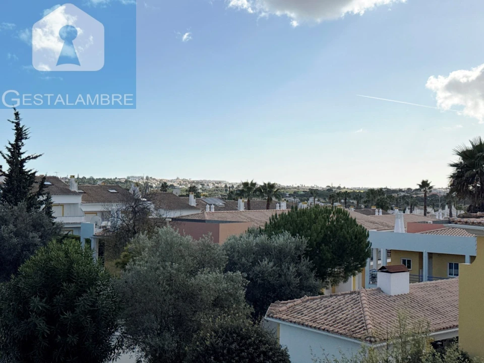 Apartamento T2 para Venda em Guia Foto 34