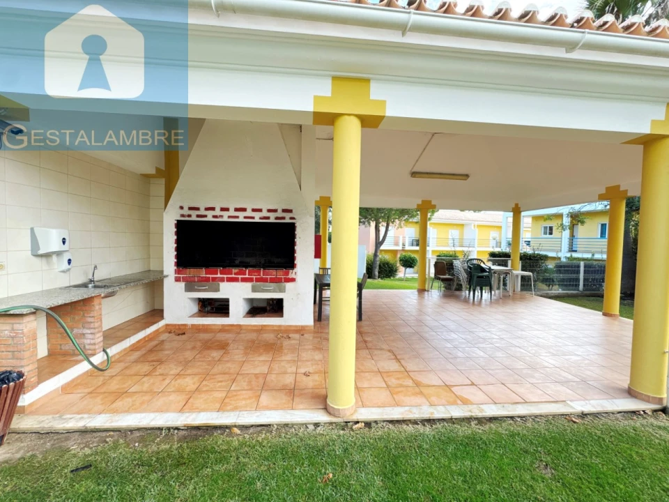 Apartamento T2 para Venda em Guia Foto 42