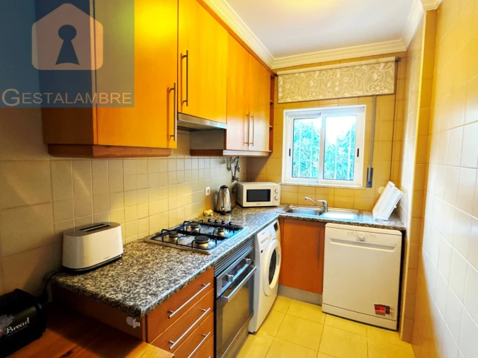 Apartamento T2 para Venda em Guia Foto 4