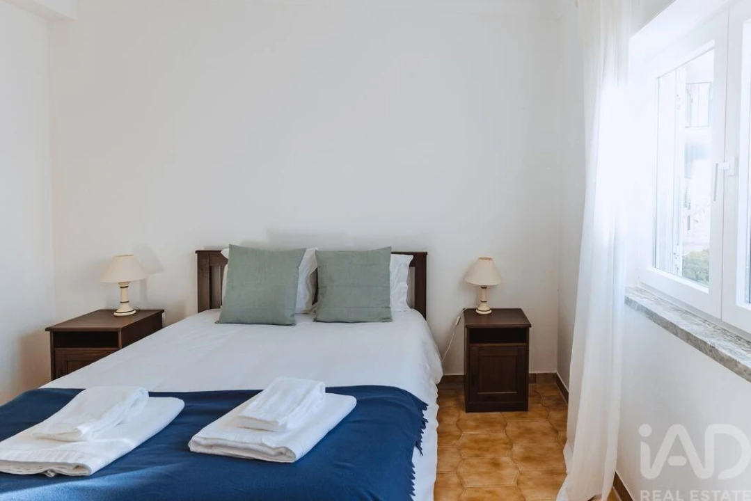 Moradia T5 para Venda em Silveira Foto 9