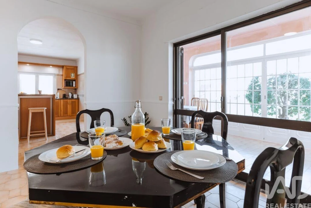 Moradia T5 para Venda em Silveira Foto 33