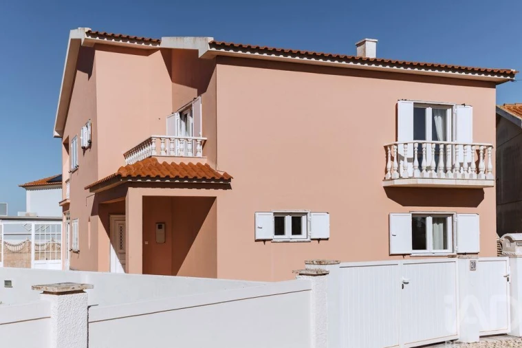 Moradia T5 para Venda em Silveira Foto 39