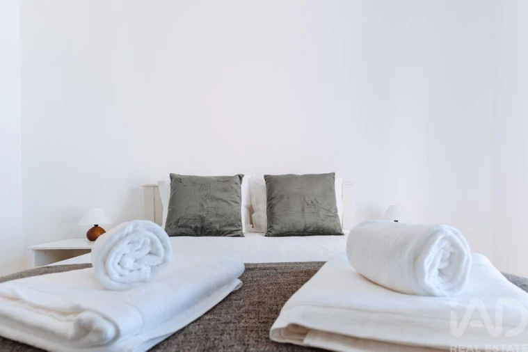 Moradia T5 para Venda em Silveira Foto 29