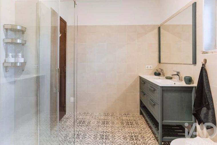 Moradia T5 para Venda em Silveira Foto 12