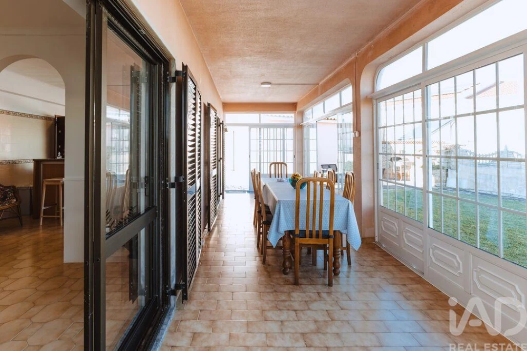 Moradia T5 para Venda em Silveira Foto 17