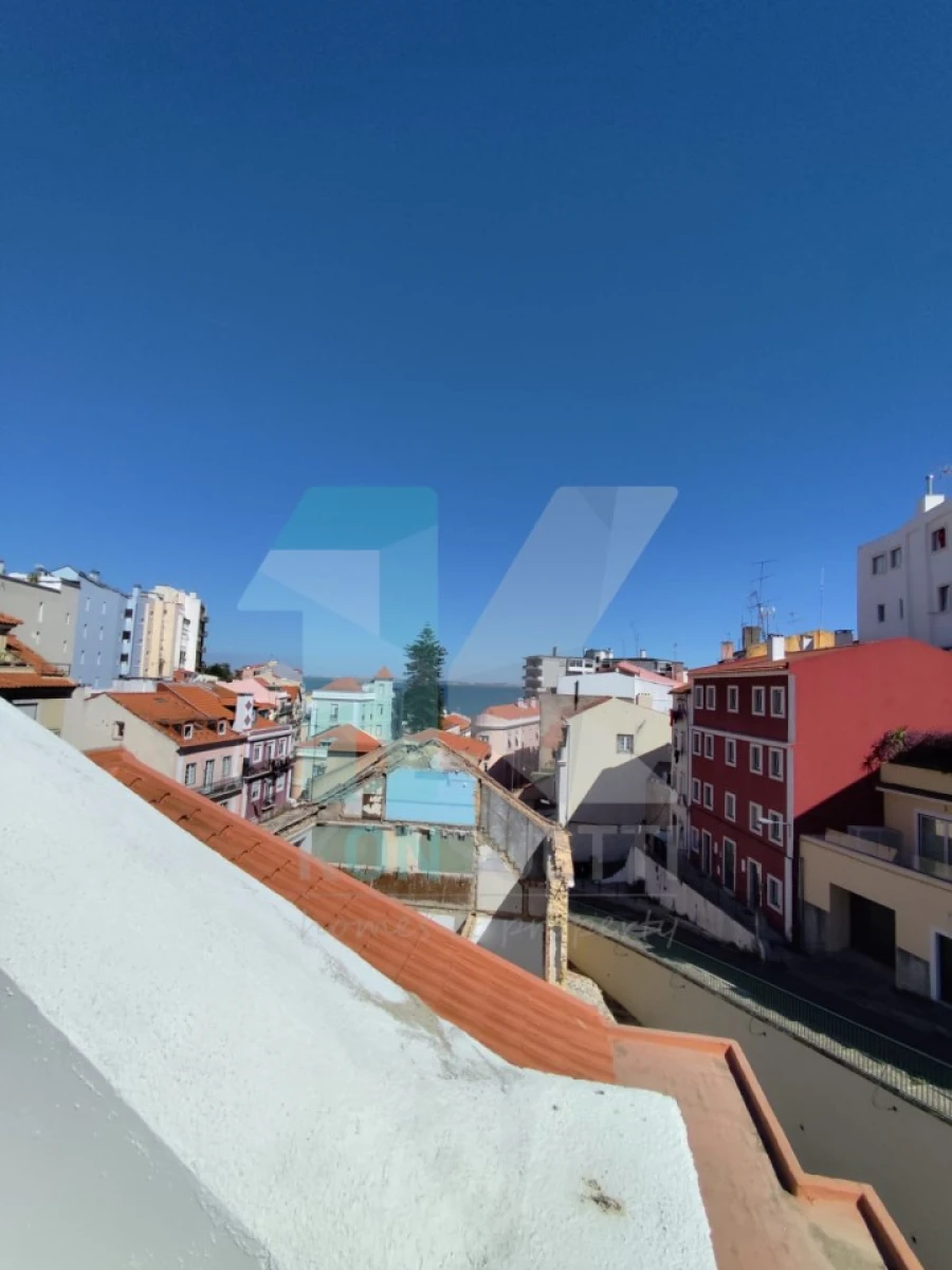 Apartamento T2 para Venda em São Vicente Foto 16