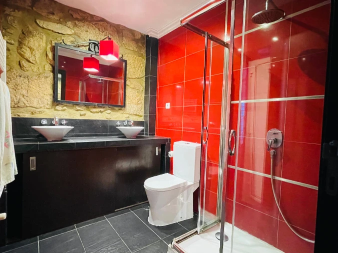 Moradia T3 para Venda em Santo Antonio dos Olivais Foto 12