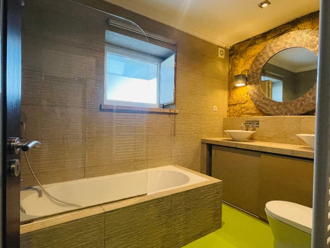 Moradia T3 para Venda em Santo Antonio dos Olivais Foto 19