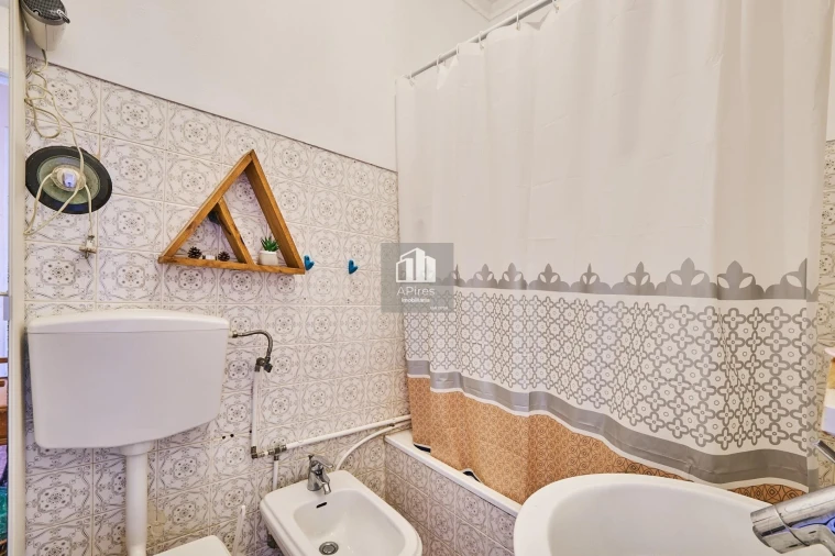 Apartamento T1 para Venda em Costa da Caparica Foto 15