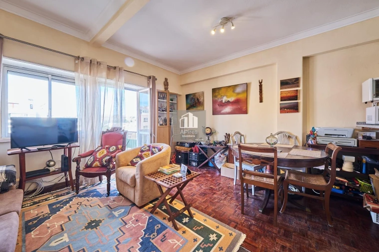 Apartamento T1 para Venda em Costa da Caparica Foto 2