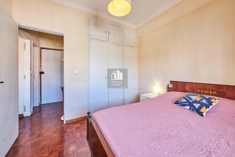 Apartamento T1 para Venda em Costa da Caparica Foto 14