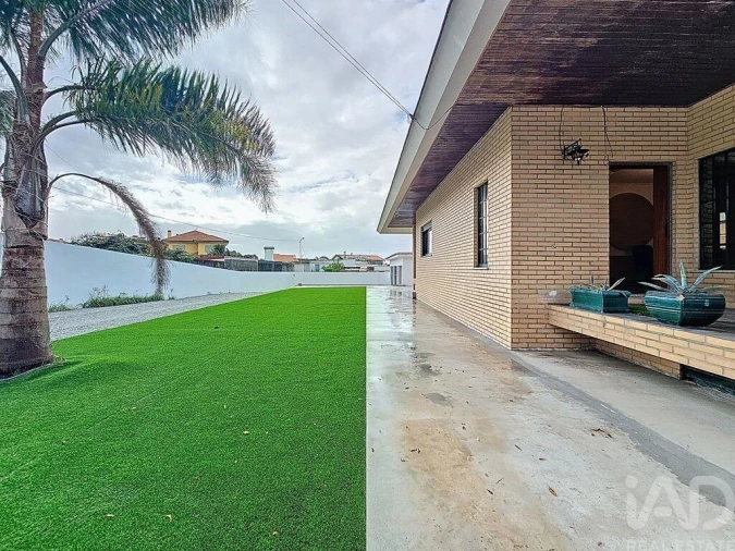 Moradia T3 para Venda em Canidelo Foto 24