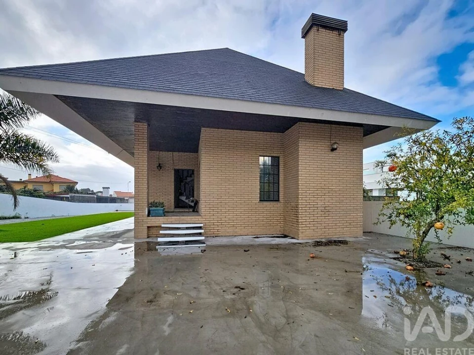 Moradia T3 para Venda em Canidelo Foto 4