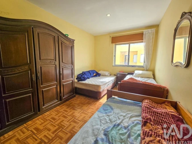 Apartamento T3 para Venda em Quarteira Foto 11