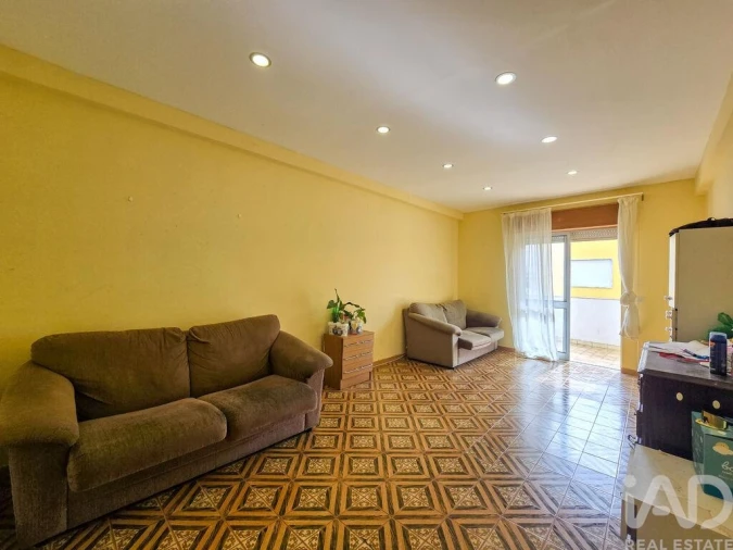 Apartamento T3 para Venda em Quarteira Foto 17