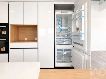 Moradia T4 para Venda em Corroios