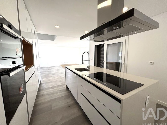 Moradia T3 para Venda em Corroios Foto 7