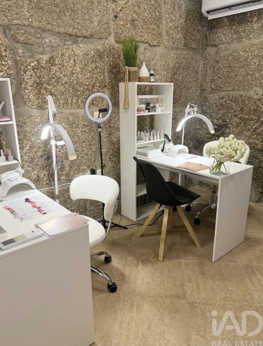 Loja para Venda em Oliveira, São Paio e São Sebastião Foto 5