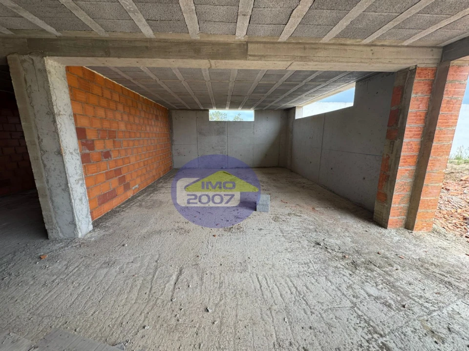 Apartamento T3 para Venda em Argoncilhe Foto 17