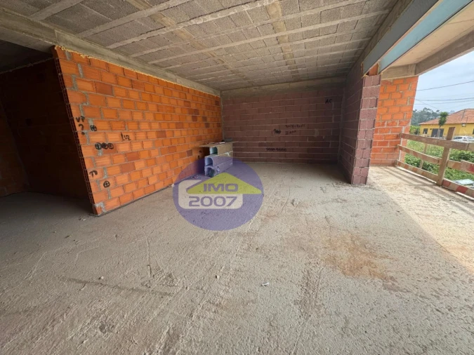 Apartamento T3 para Venda em Argoncilhe Foto 2