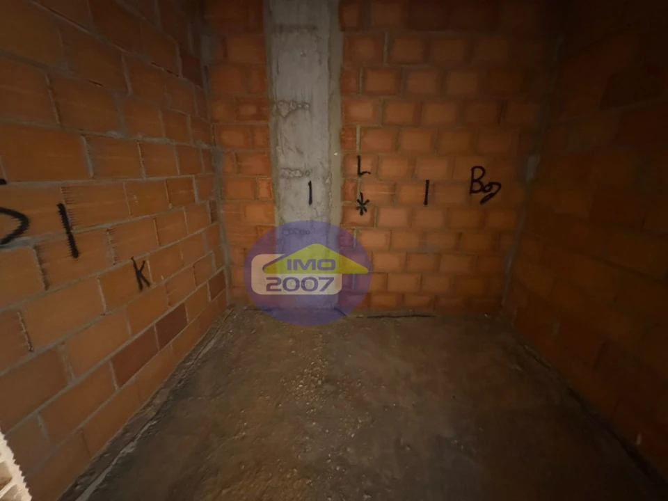 Apartamento T2 para Venda em Argoncilhe Foto 5