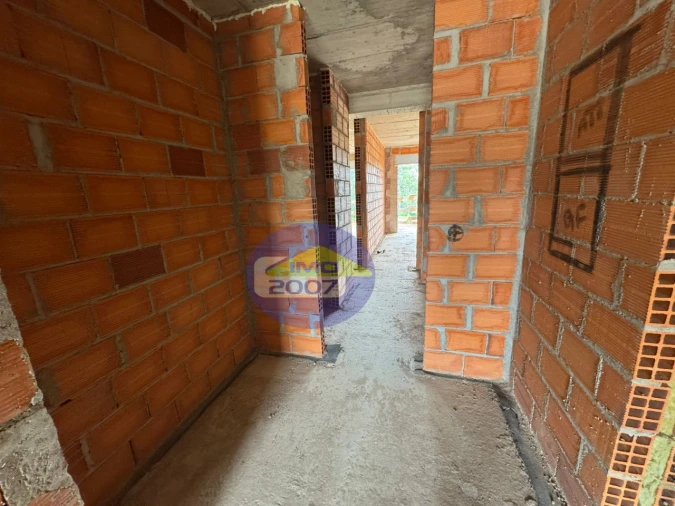 Apartamento T2 para Venda em Argoncilhe Foto 13