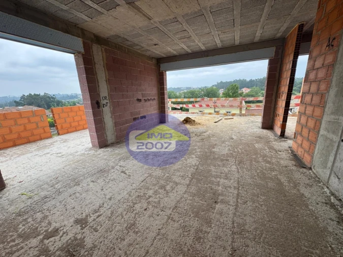 Apartamento T2 para Venda em Argoncilhe Foto 3