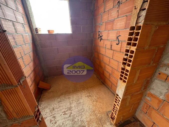 Apartamento T2 para Venda em Argoncilhe Foto 10