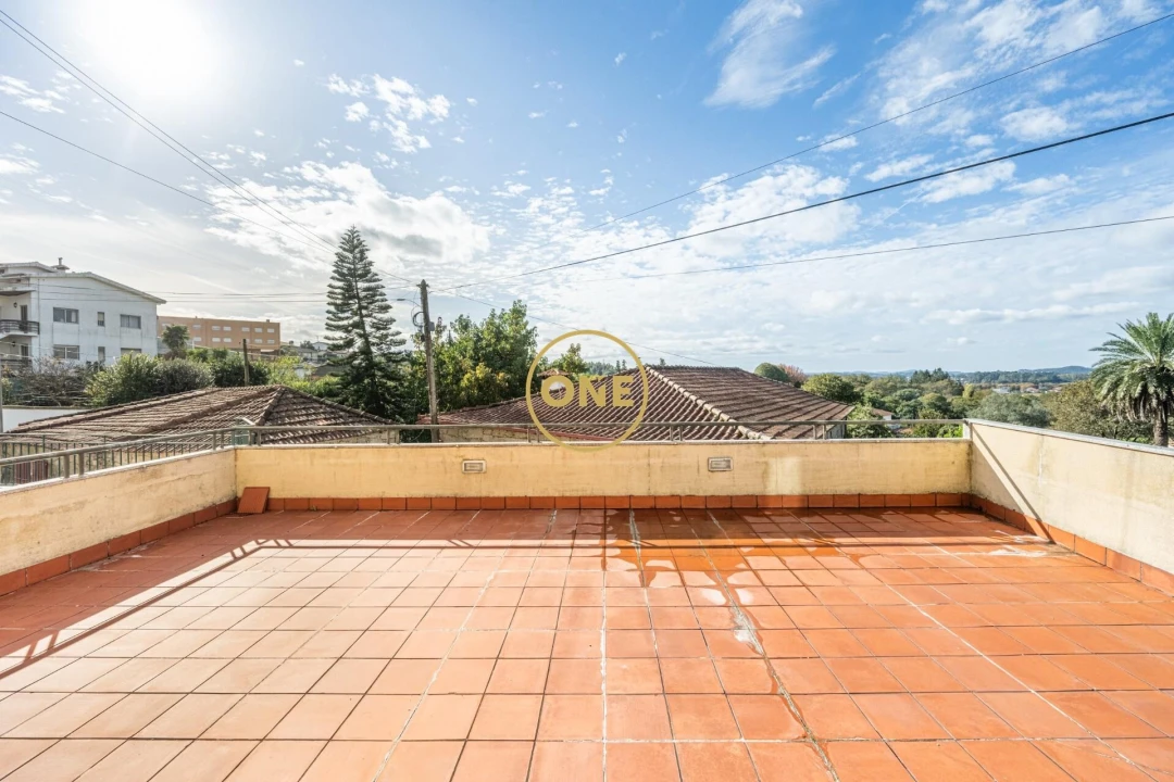 Moradia T3 para Venda em Requião Foto 13