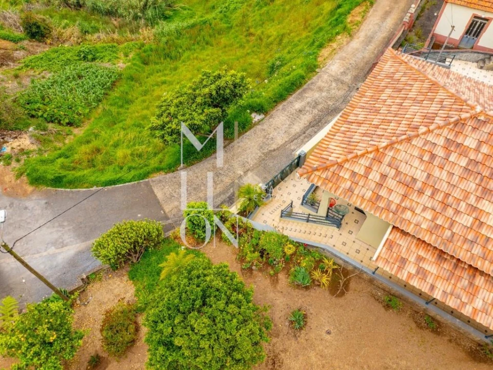 Moradia T3 para Venda em Ponta do Pargo Foto 37