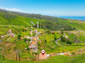 Moradia T3 para Venda em Ponta do Pargo